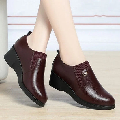 Pumps met sleehak en elastische instap