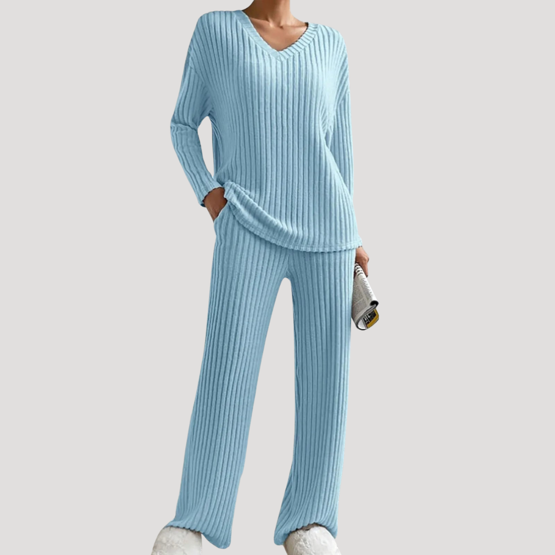 Gebreide set met V-hals en wijde broek