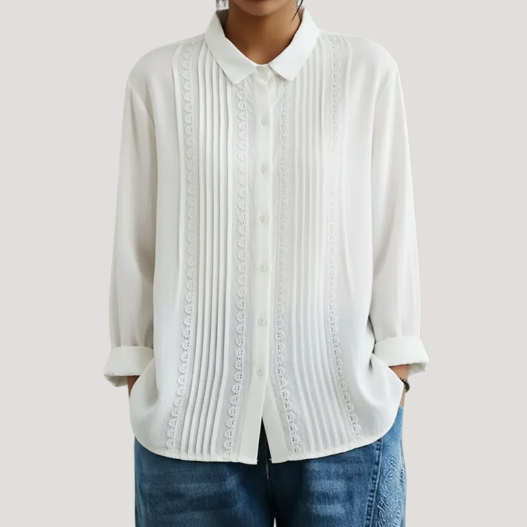 Elegante blouse met kanten inzetten