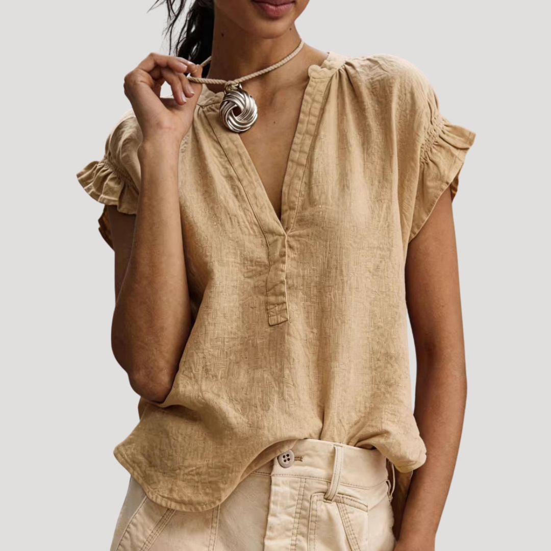 Zomerse blouse met V-hals en volants op de mouwen