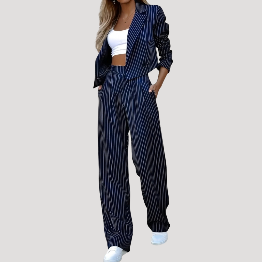 Gestreepte set met korte jas en wijde broek
