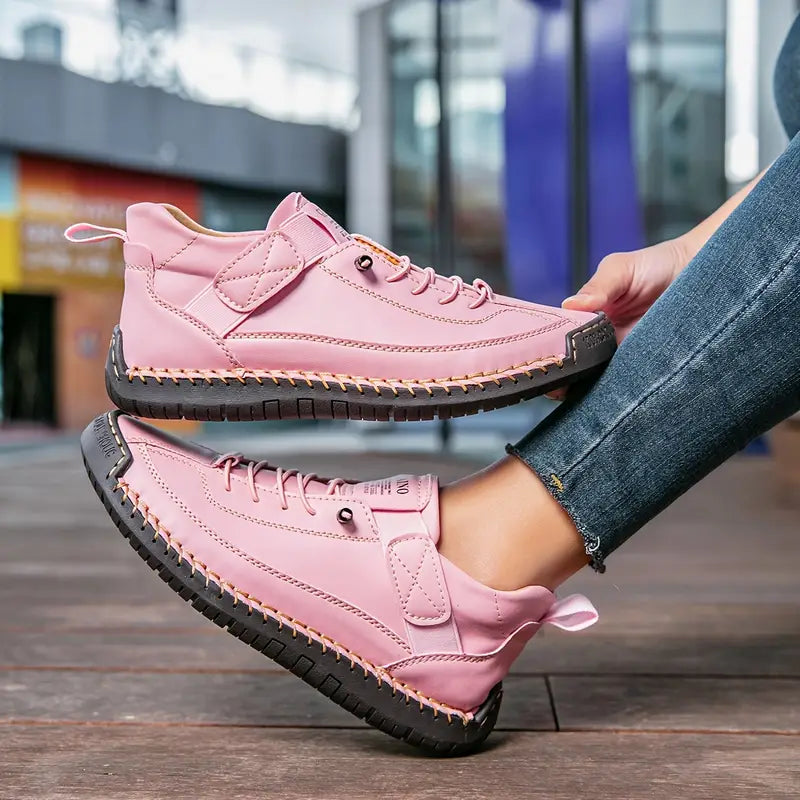 Sneakers met elastische band en klittenbandsluiting