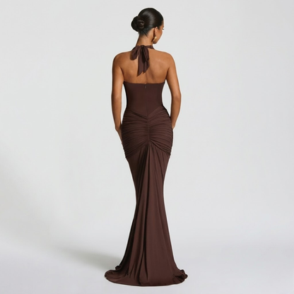 Elegante maxi-jurk met halter hals en open rug