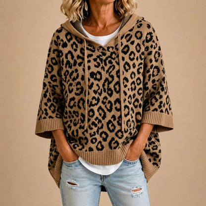 Gebreide poncho met dierenprint en capuchon